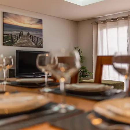 Machico City Apt Apartmán *