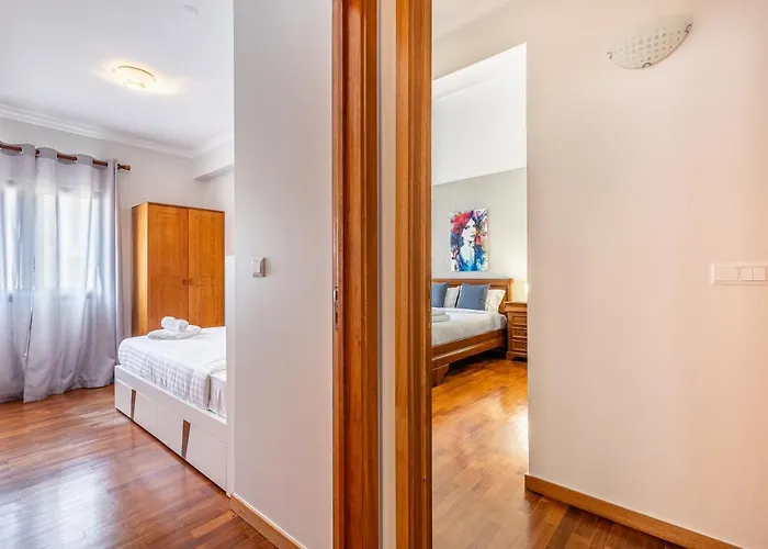 Machico City Apt شقة *