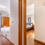 Machico City Apt Apartmán *