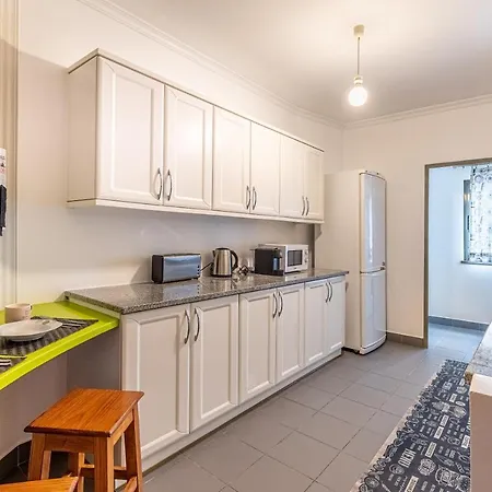 Machico City Apt Апартаменты