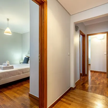 Machico City Apt * Машику