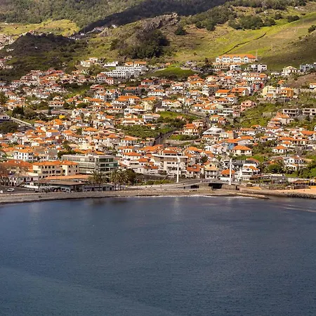 Machico City Apt Апартаменты