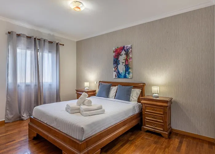 Machico City Apt Apartment *